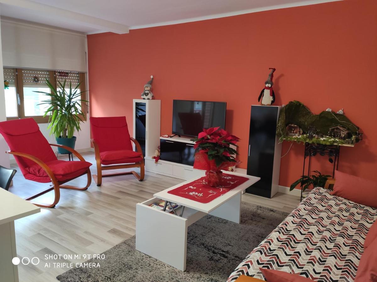 Apartamento Confort I Σέου δ' Ουρζέλ Εξωτερικό φωτογραφία